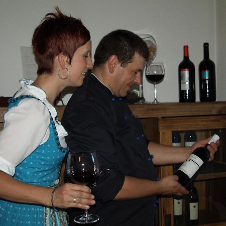 Seminar- Und Gaestehaus Im Kloster Бецау Екстериор снимка