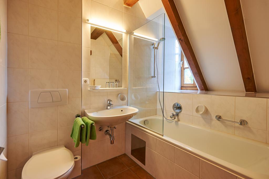 Seminar- Und Gaestehaus Im Kloster Бецау Екстериор снимка